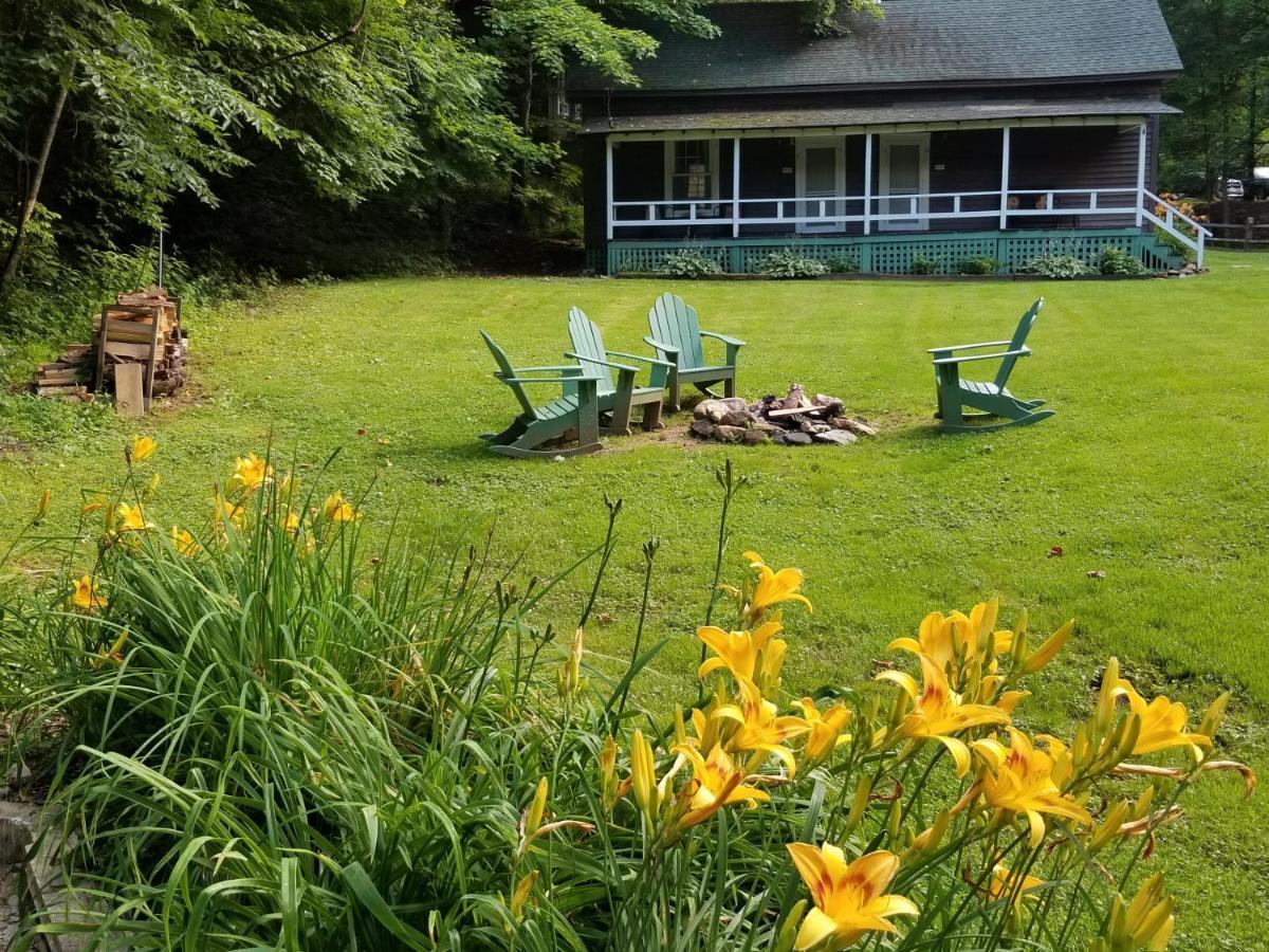 The Cabins At Healing Springs Crumpler Exteriör bild
