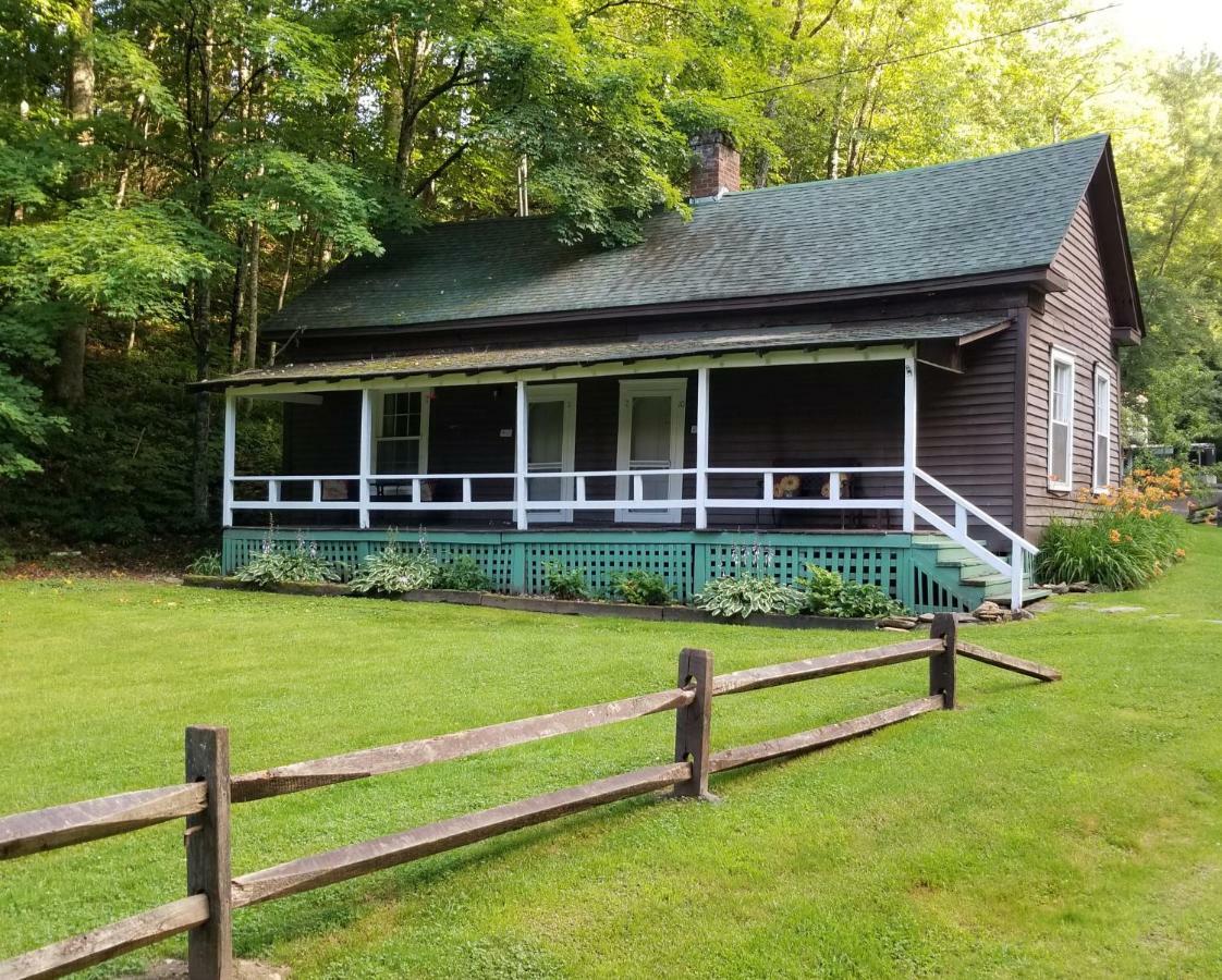 The Cabins At Healing Springs Crumpler Exteriör bild